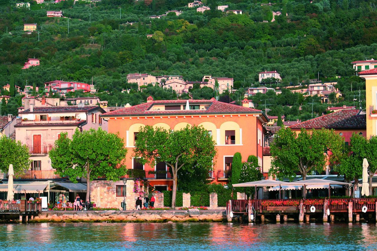 Casa Vacanza - Casa Del Padre Nascimbeni Torri Del Benaco Buitenkant foto
