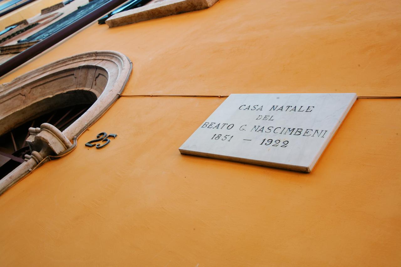 Casa Vacanza - Casa Del Padre Nascimbeni Torri Del Benaco Buitenkant foto